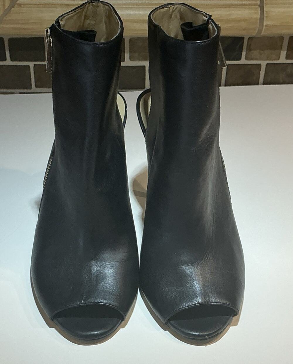 Ann Taylor Women’s 9M 4” Heels Side Zip Open Toe Boots Black Leather